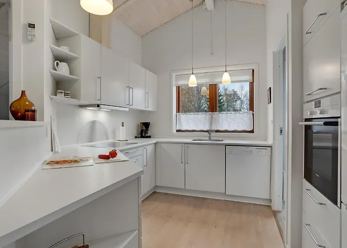 בית נופש Cozy In Rodby With Sauna Kramnitse